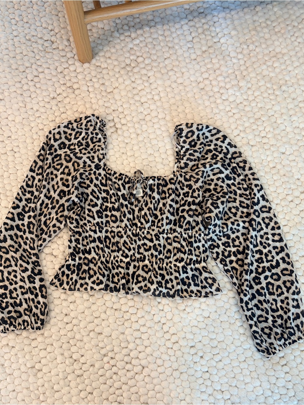 H&M Leopard Print Puff Sleeve Crop Top - Beige-Small